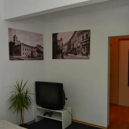 Art Apartment Ternopil Exterior photo