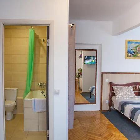 Art Apartment Ternopil Exterior photo