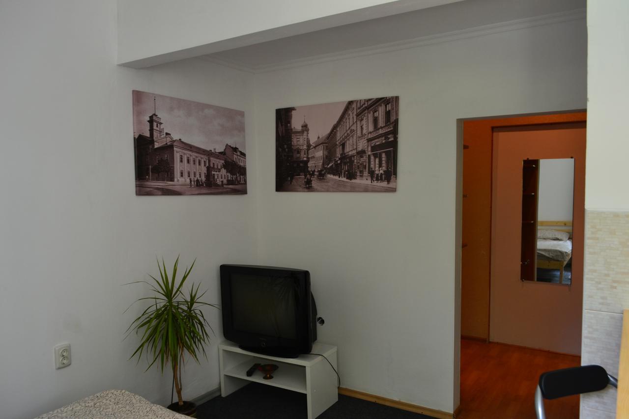 Apartment Art